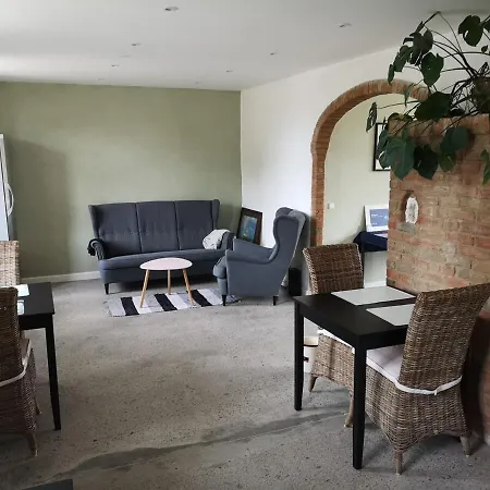 Safine B&B-3